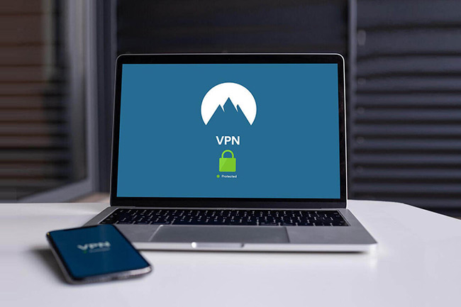 VPN接続とは？VPNの基本とメリット・デメリットを紹介