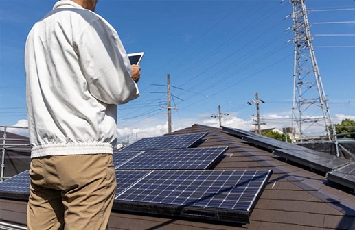 【IoT事業者向け】太陽光パネル設置義務化で広がる、SIM活用によるビジネスチャンス