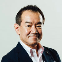浦川 伸一氏