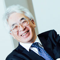 前田 英作 氏